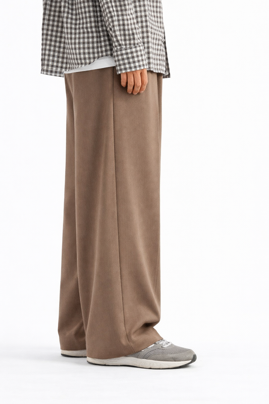 Pleated Relaxed Brown Trouser